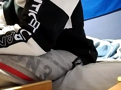 minitranca online show from November 26, 10:54 pm