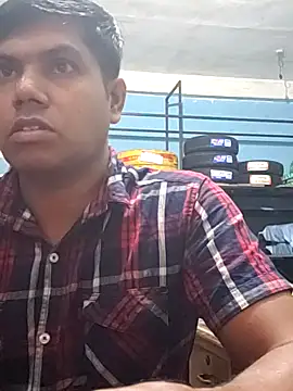 roundbunny online show from February 5, 10:33 pm