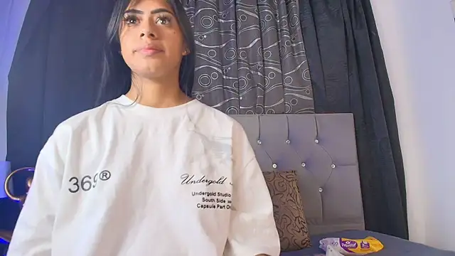 meggan 77 online show from November 12, 4:27 am