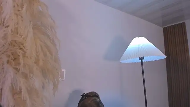 Keila Mendoza online show from March 5, 4:09 am