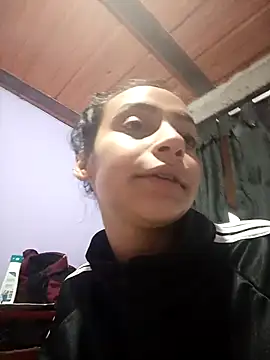 Snapshot of emma_ambar chatting on March 7, 10:10 pm emma ambar online show from March 7, 10:10 pm