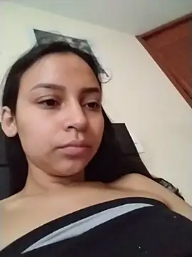 Snapshot of emma_ambar chatting on November 11, 4:57 pm emma ambar online show from November 11, 4:57 pm