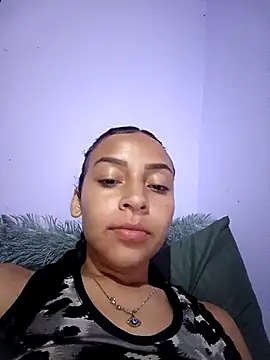 Snapshot of emma_ambar chatting on March 12, 4:19 am emma ambar online show from March 12, 4:19 am