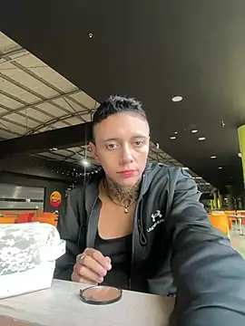  PhillipBrown online show from January 23, 11:58 am