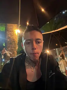  PhillipBrown online show from January 21, 11:34 pm