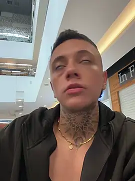  PhillipBrown online show from February 8, 2:16 pm