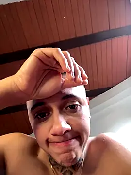  PhillipBrown online show from September 18, 8:45 pm