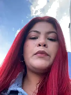 Snapshot of lia_moon77 chatting on November 7, 8:46 pm lia moon77 online show from November 7, 8:46 pm