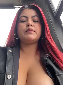 lia moon77 online show from October 6, 6:52 pm