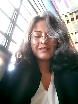 Snapshot of lara_moon25 chatting on December 13, 10:13 pm lara moon25 online show from December 13, 10:13 pm