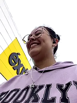 lara moon25 online show from October 29, 7:46 pm