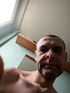 Andrzej-M online show from November 2, 1:05 pm