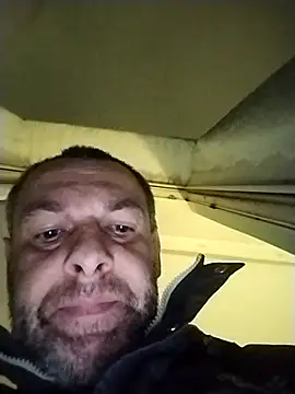 Andrzej-M online show from April 25, 9:45 pm