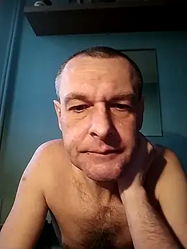 Andrzej-M online show from April 11, 5:27 pm