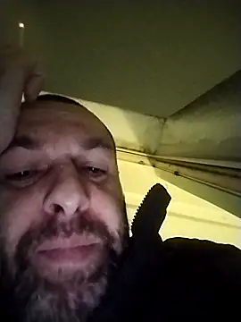 Andrzej-M online show from December 19, 9:28 pm