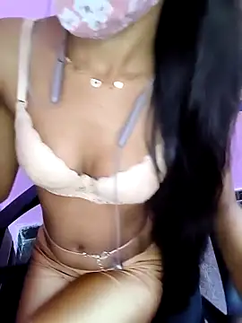 Snapshot of Miakhalifatamil chatting on December 22, 4:23 am Miakhalifatamil online show from December 22, 4:23 am