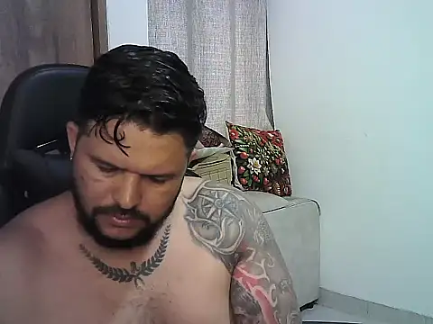 Snapshot of tupapito00 chatting on March 27, 5:03 pm tupapito00 online show from March 27, 5:03 pm