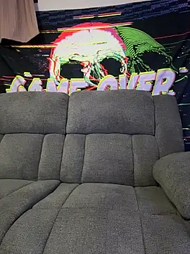 NovaLove2002 online show from April 14, 4:06 am