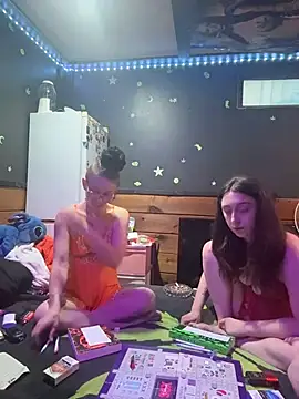 NovaLove2002 online show from May 11, 2:24 am