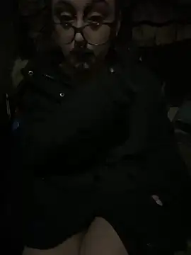 NovaLove2002 online show from March 5, 2:41 am