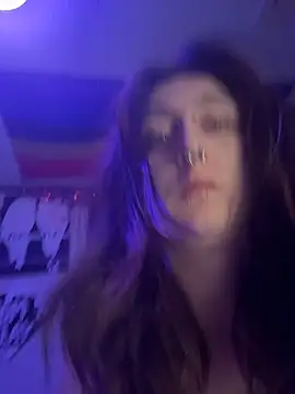 NovaLove2002 online show from March 20, 4:35 am