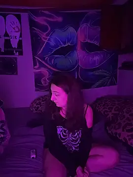 NovaLove2002 online show from November 14, 3:54 am