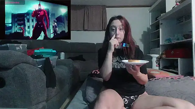 NovaLove2002 online show from October 22, 4:12 am