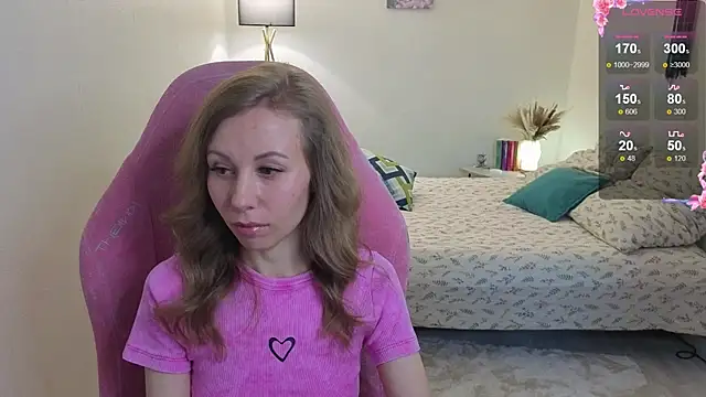 Lill Mary online show from October 24, 3:05 am