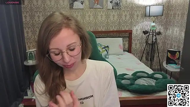 Lill Mary online show from February 14, 2:56 am