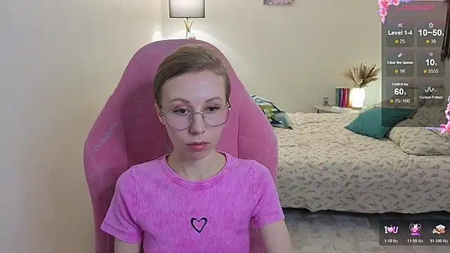 Lill Mary online show from October 30, 5:28 am