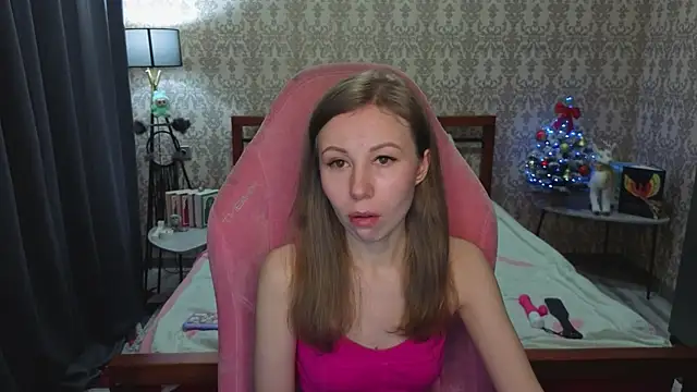 Lill Mary online show from December 19, 2:04 am