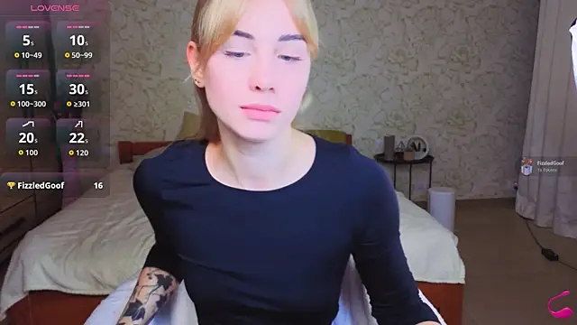 LunaBelli online show from November 7, 8:35 pm