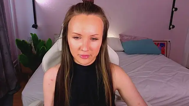 Wendy mm online show from April 5, 9:05 am