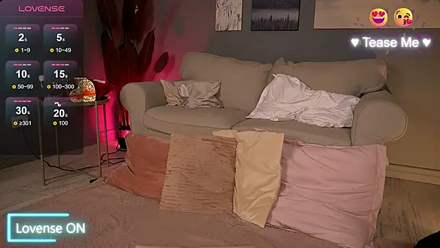 BetsyGonzale online show from February 27, 4:13 am