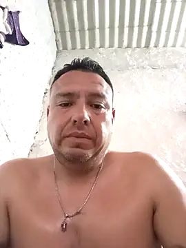 strip 1212 online show from April 5, 11:00 pm