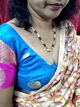 anuradha1432 online show from December 16, 9:02 am