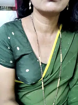 anuradha1432 online show from October 31, 5:09 pm