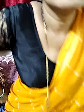 anuradha1432 online show from November 9, 5:50 pm