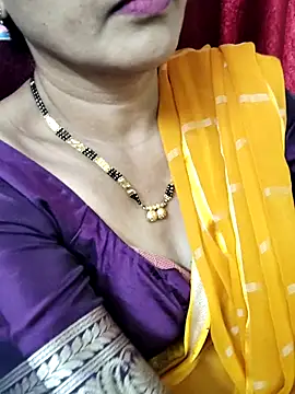 anuradha1432 online show from December 19, 9:44 am