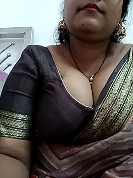 Nyra-23 online show from November 11, 8:31 am