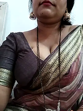 Nyra-23 online show from November 8, 8:18 am