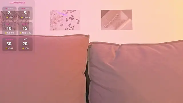 Snapshot of SofiaSimons chatting on June 26, 4:40 am SofiaSimons online show from June 26, 4:40 am