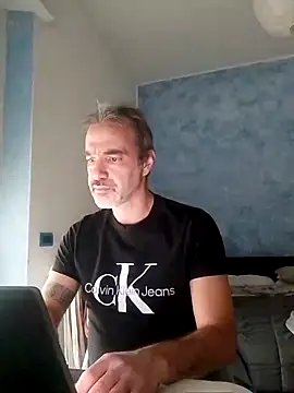 Snapshot of Marcolino183 chatting on January 14, 3:04 pm Marcolino183 online show from January 14, 3:04 pm