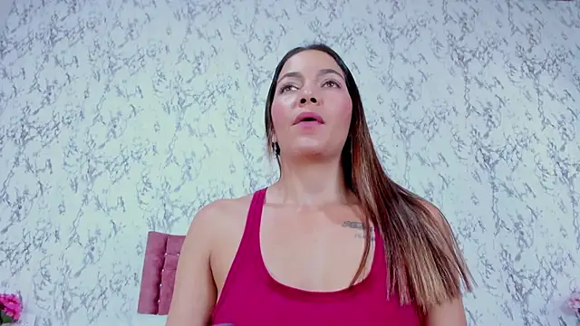 Mia Malkovaa  online show from December 3, 4:17 pm