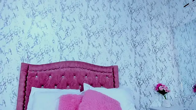 Mia Malkovaa  online show from October 20, 4:29 pm