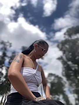 baby lizy online show from February 20, 5:48 pm