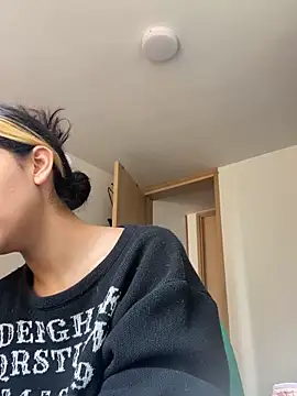 baby lizy online show from October 16, 7:11 pm