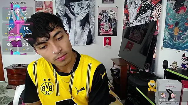 Snapshot of dylan_fun18 chatting on March 5, 4:57 pm dylan fun18 online show from March 5, 4:57 pm