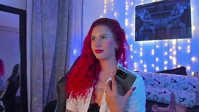 Sophiee Hill online show from January 10, 4:33 am