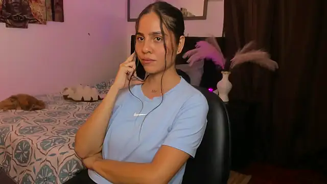 alisa jhons1 online show from September 29, 2:40 am